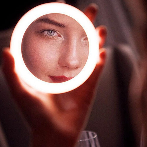 GIGGOZ - Wireless Charging LED Makeup Mirror